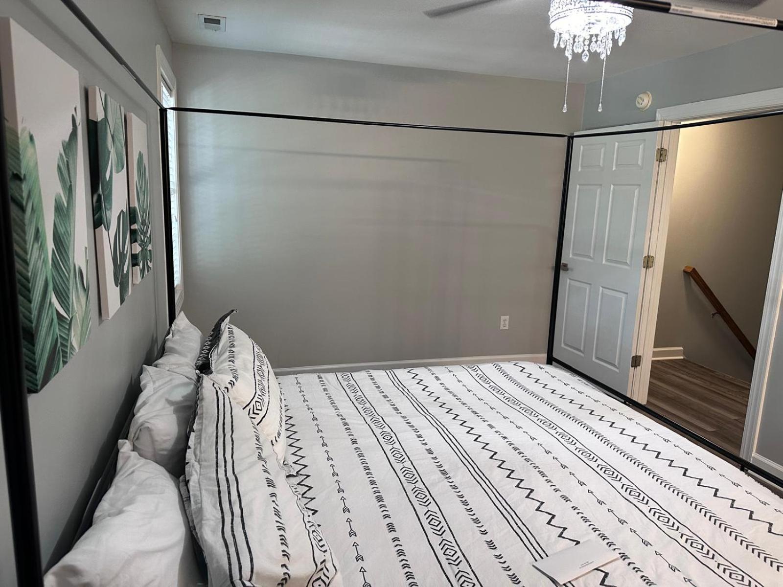 Simple Elegant Townhouse Dt Raleigh Ncsu Apartman Kültér fotó