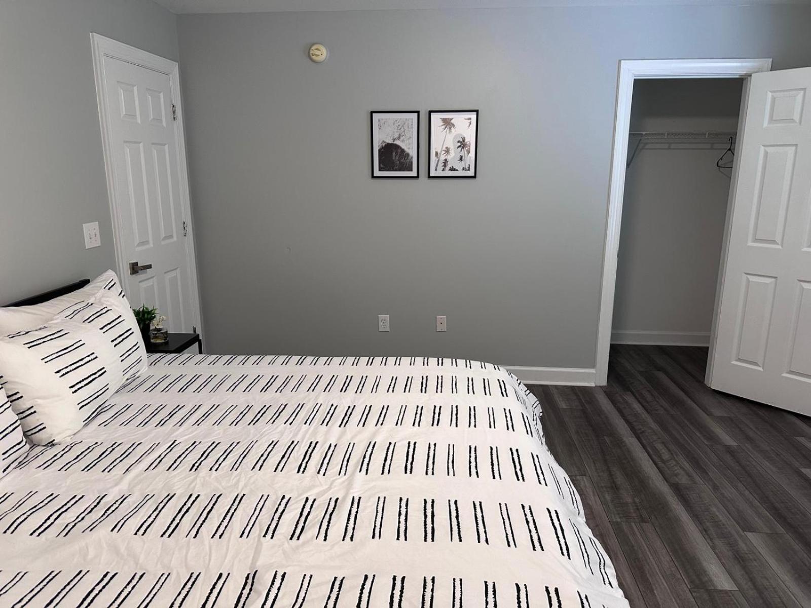 Simple Elegant Townhouse Dt Raleigh Ncsu Apartman Kültér fotó